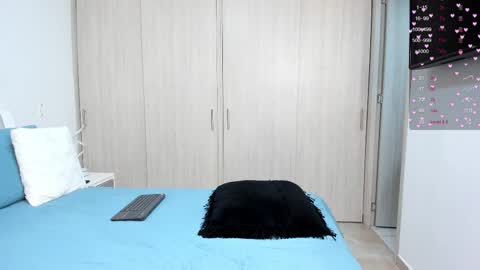 Snapshot of malejadiaz_ chatting on March 12, 10:07 pm Maleja Diaz online show from March 12, 10:07 pm