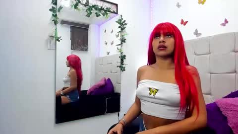 malenahot303av online show from September 11, 3:17 am