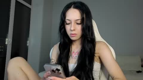 Snapshot of malenkiykamen chatting on July 4, 5:08 pm piu online show from July 4, 5:08 pm