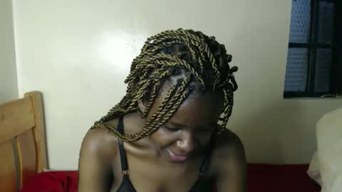 lati online show from February 10, 1:21 am