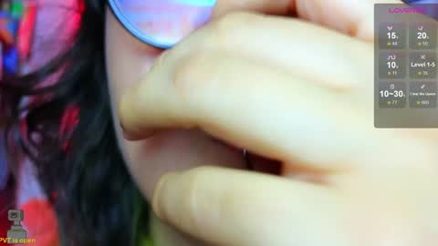 Snapshot of malicia_witch_ chatting on December 10, 2:38 am Mar  Alicia     Rosie  v A L I C I A W I T C -  Meg Cherie online show from December 10, 2:38 am