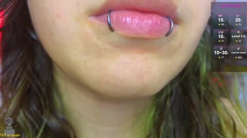 Snapshot of malicia_witch_ chatting on December 24, 2:10 am Mar  Alicia     Rosie  v A L I C I A W I T C -  Meg Cherie online show from December 24, 2:10 am