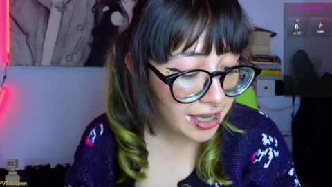 Snapshot of malicia_witch_ chatting on January 10, 2:04 am Mar  Alicia     Rosie  v A L I C I A W I T C -  Meg Cherie online show from January 10, 2:04 am