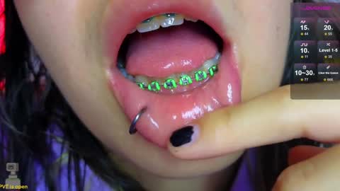 Snapshot of malicia_witch_ chatting on January 21, 2:33 am Mar  Alicia     Rosie  v A L I C I A W I T C -  Meg Cherie online show from January 21, 2:33 am