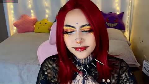 Snapshot of maliciaxpoison chatting on June 10, 6:34 am maliciaxpoison online show from June 10, 6:34 am