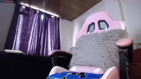 Malik Grey online show from July 9, 4:11 pm