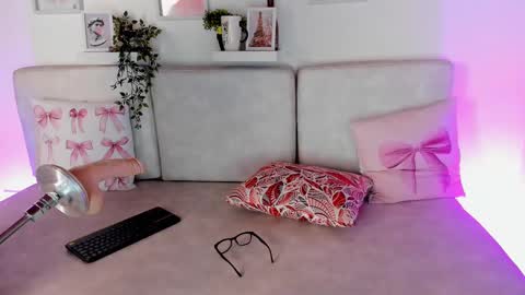 Malka online show from March 11, 2:43 am