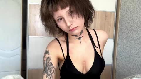 Eva online show from April 15, 9:05 am