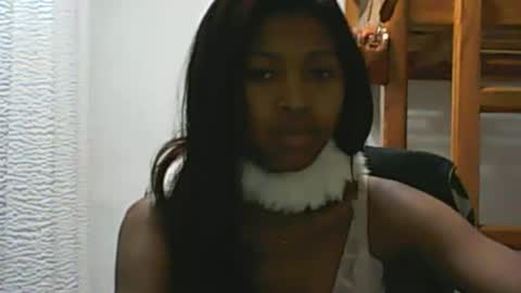 Snapshot of malluna4 chatting on June 8, 9:15 pm Malluna online show from June 8, 9:15 pm