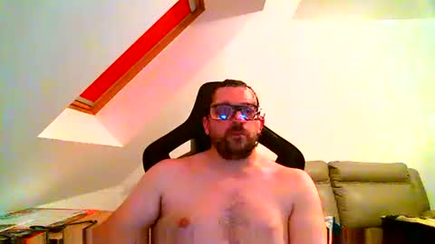 breton online show from October 26, 10:47 pm