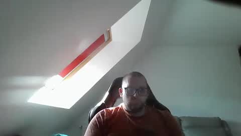 breton online show from April 20, 4:54 pm