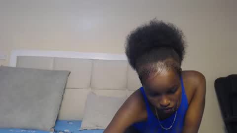 mamaa online show from February 11, 12:37 pm