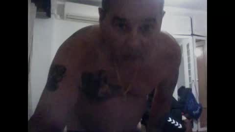 Snapshot of mamba_1977 chatting on November 24, 1:27 am mamba_1977 online show from November 24, 1:27 am