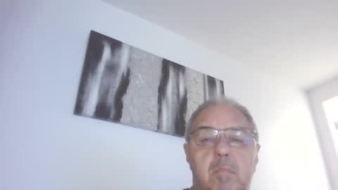 Snapshot of mambow99 chatting on February 15, 5:07 pm OLDMANFREE online show from February 15, 5:07 pm