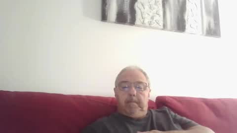 Snapshot of mambow99 chatting on October 4, 7:12 pm OLDMANFREE online show from October 4, 7:12 pm