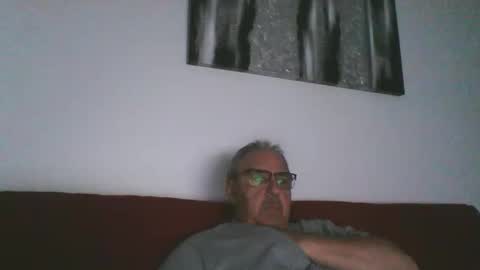 OLDMANFREE online show from May 17, 12:52 am