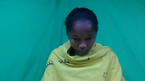 mamieriela online show from February 12, 8:37 pm