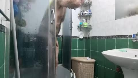 Snapshot of mamuka157 chatting on January 7, 3:31 am mamuka157 online show from January 7, 3:31 am