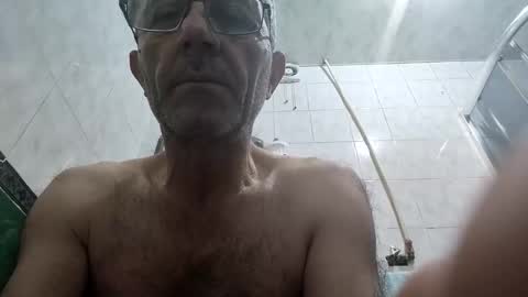 Snapshot of mamuka157 chatting on January 18, 3:21 am mamuka157 online show from January 18, 3:21 am