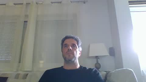 Snapshot of man211172 chatting on February 23, 2:25 pm man211172 online show from February 23, 2:25 pm