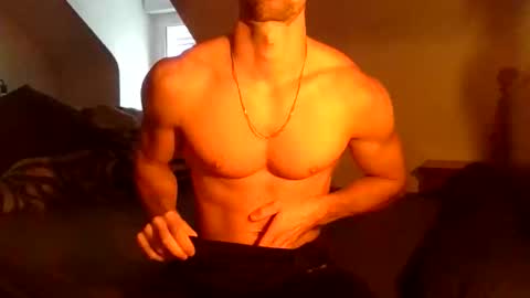 Snapshot of man_for_man69 chatting on November 6, 10:16 am man for man69 online show from November 6, 10:16 am