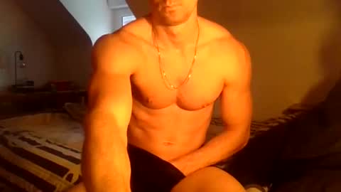Snapshot of man_for_man69 chatting on November 20, 10:04 am man for man69 online show from November 20, 10:04 am