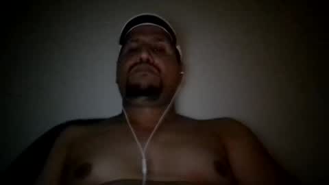 Snapshot of man_new chatting on February 21, 1:33 am Man new online show from February 21, 1:33 am