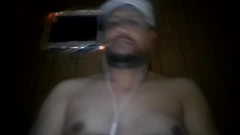 Snapshot of man_new chatting on October 25, 7:05 am Man new online show from October 25, 7:05 am