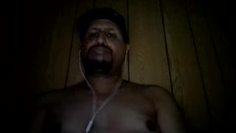 Snapshot of man_new chatting on November 23, 12:54 am Man new online show from November 23, 12:54 am