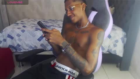 man_san11 online show from December 24, 4:19 pm