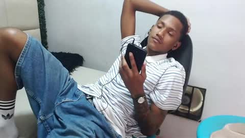 man_san11 online show from January 5, 3:45 pm