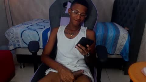 man_san11 online show from January 12, 6:38 pm