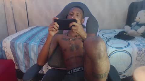 man_san11 online show from January 19, 7:15 pm