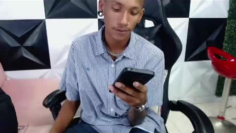 man_san11 online show from February 21, 3:43 pm