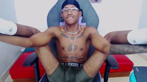 man_san11 online show from February 27, 7:47 pm