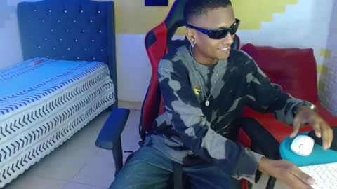 man_san11 online show from October 28, 3:36 pm