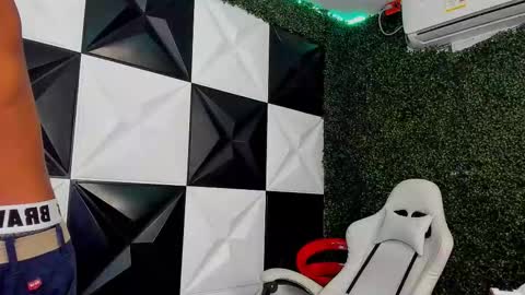 man_san11 online show from February 15, 6:26 pm