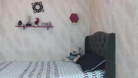 Snapshot of man_sant11 chatting on September 8, 3:00 pm man_sant11 online show from September 8, 3:00 pm