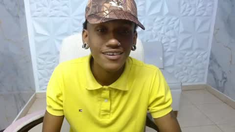 Snapshot of man_sant11 chatting on April 24, 6:21 pm man_sant11 online show from April 24, 6:21 pm