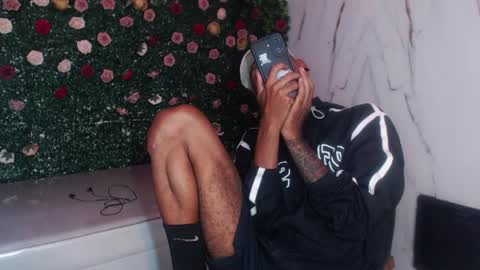 Snapshot of man_sant11 chatting on May 4, 5:09 pm man_sant11 online show from May 4, 5:09 pm
