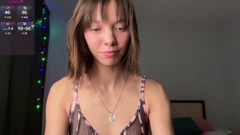 Snapshot of man_wo_man chatting on December 15, 4:04 pm Ammy online show from December 15, 4:04 pm