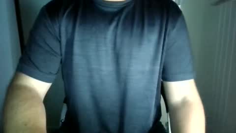 manbroadcasting001 online show from March 1, 11:01 am