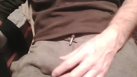 Snapshot of manco_travaglio chatting on January 4, 3:17 pm Beeblebrox online show from January 4, 3:17 pm