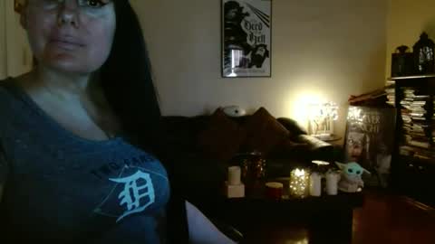 Snapshot of mandaloriangirlsfight chatting on March 10, 8:36 pm mandaloriangirlsfight online show from March 10, 8:36 pm