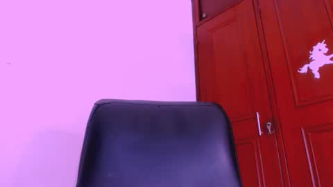 juan camilo online show from February 14, 1:45 am