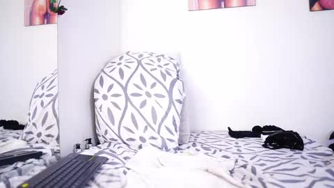 mandy_l33_ online show from February 11, 12:28 am