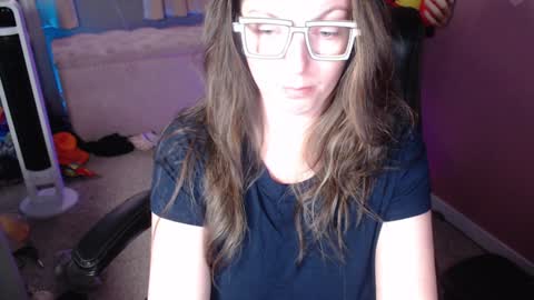 Snapshot of mandybabyxxx chatting on February 2, 2:38 am MandyBabyXXX online show from February 2, 2:38 am