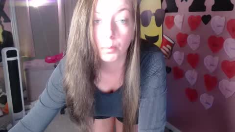 Snapshot of mandybabyxxx chatting on February 27, 1:38 am MandyBabyXXX online show from February 27, 1:38 am