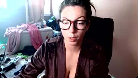 MandyBabyXXX online show from June 11, 8:07 pm