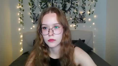 Mandy online show from September 18, 3:03 pm